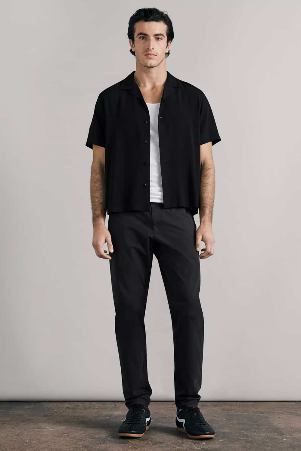 ShirtColoursWithPants3.jpg (34 KB)