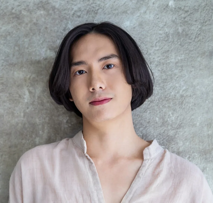 short-bob-haircut-for-men.jpg.webp (59 KB)