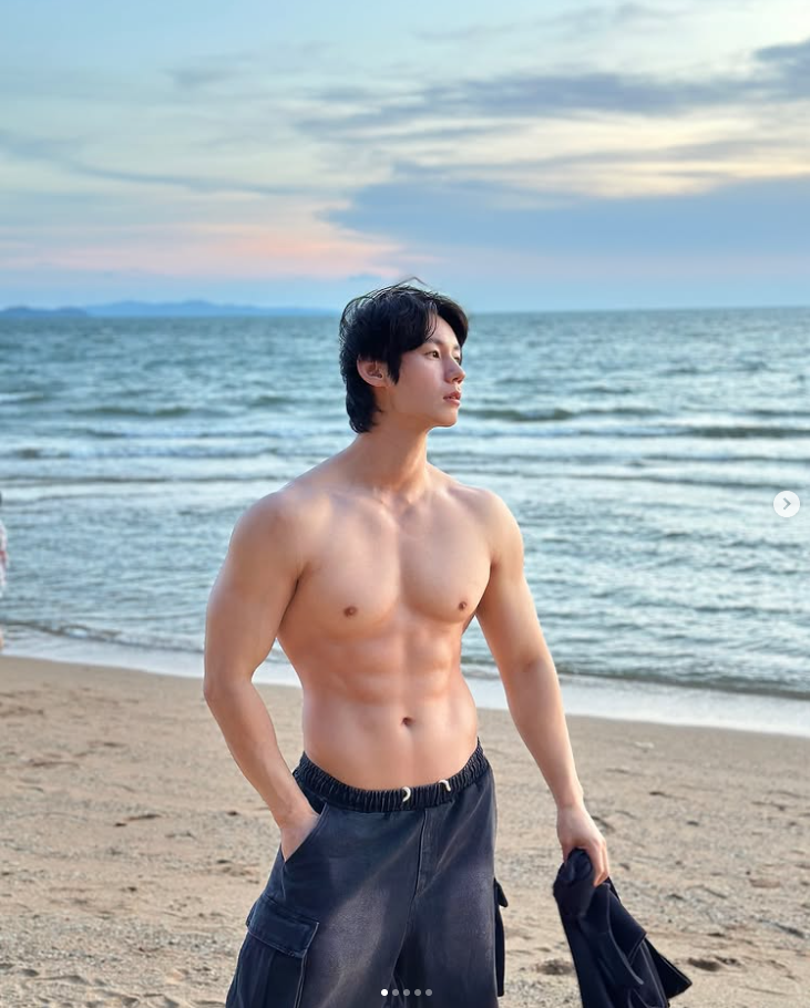 สกรีนช็อต 2025-07-31 174055.png (803 KB)