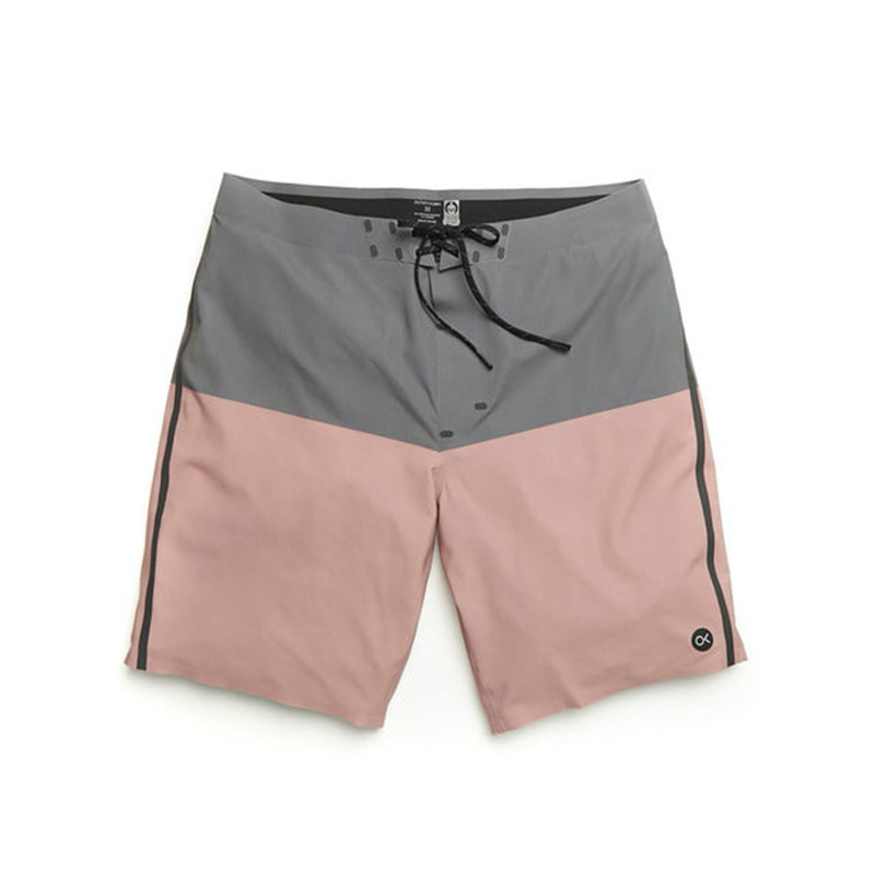 ikemen best men foundation_swim trunks_website_03.jpg (141 KB)